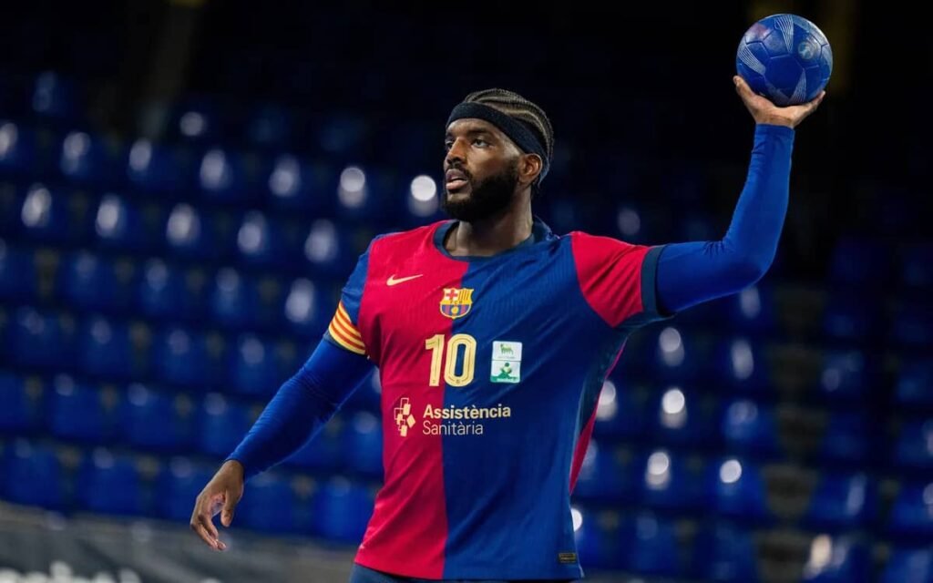 Bombazo: Dika Mem deja el Barcelona y será jugador del Füchse Berlin desde 2027