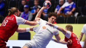 ¡Partidazo! Italia superó a Polonia por 29-28 en su último partido del Euro