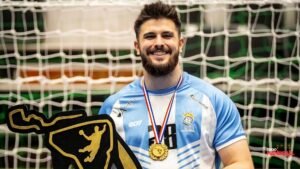 Juan Saco cambia de club en España y jugará en Cisne Balonmano