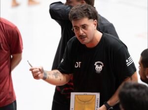 Felipe Rebella y el proyecto que consolidó a Pontevedrés en la cima del handball uruguayo