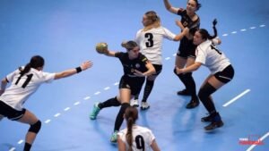 Carolina Menichelli refuerzo en Italia