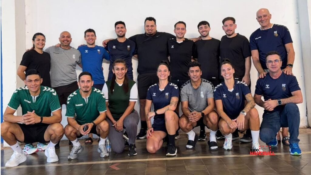 Árbitros designados para el Continental Sur Centro Juniors Damas