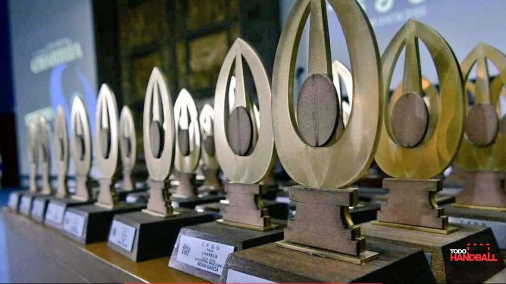 Premios Charrúa 2026: los 9 nominados del handball uruguayo Nominados del handball uruguayo a los Premios Charrúa 2026