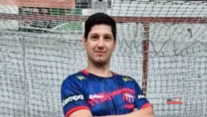 Cid Moreno tiene nuevo DT: asume Agustín Panelo tras su paso por Mariano Acosta