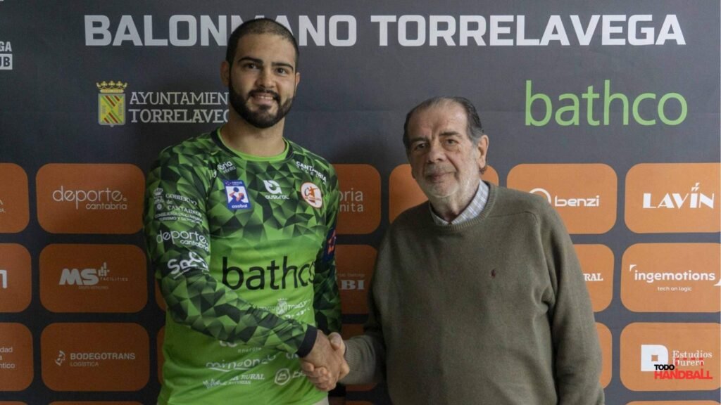 El Benfica pierde a su arquero: Rangel Luan jugará en Torrelavega