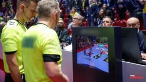 ¡Histórico! El Video Replay debuta en el Super 8 de FEMEBAL