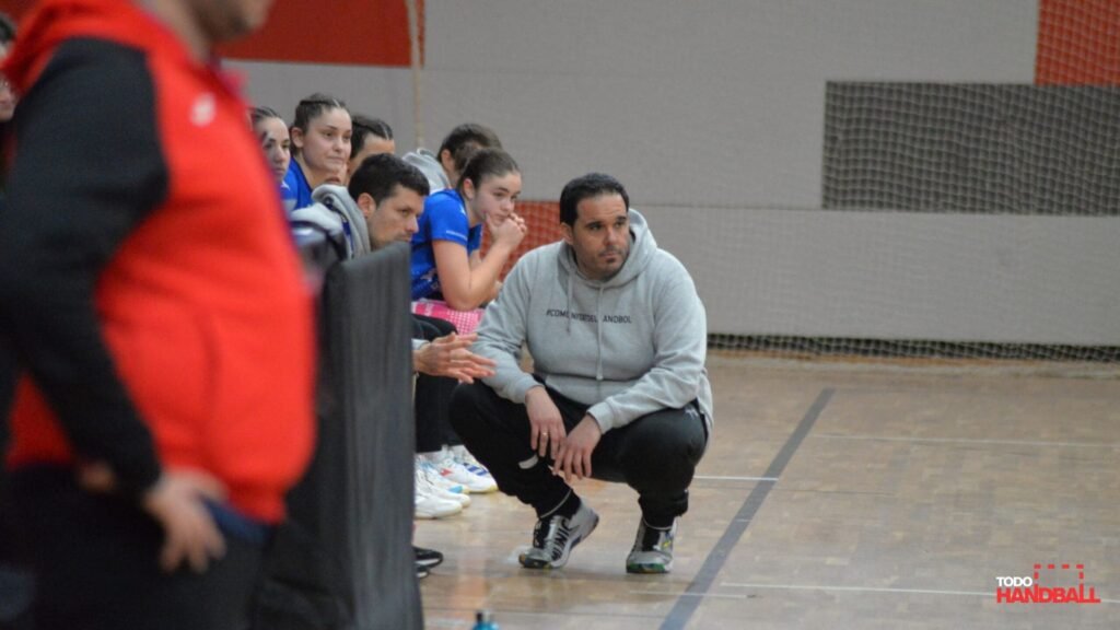 Rocamora inicia su ciclo con las Guerreras ante Austria Rocamora inicia su ciclo con las Guerreras ante Austria