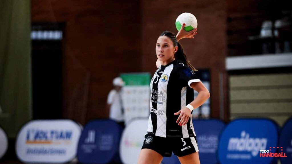 Martina Romero será baja en Málaga tras sufrir una lesión muscular