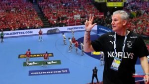 El 7 vs 5 de Dinamarca: superioridad numérica y manipulación del bloque defensivo